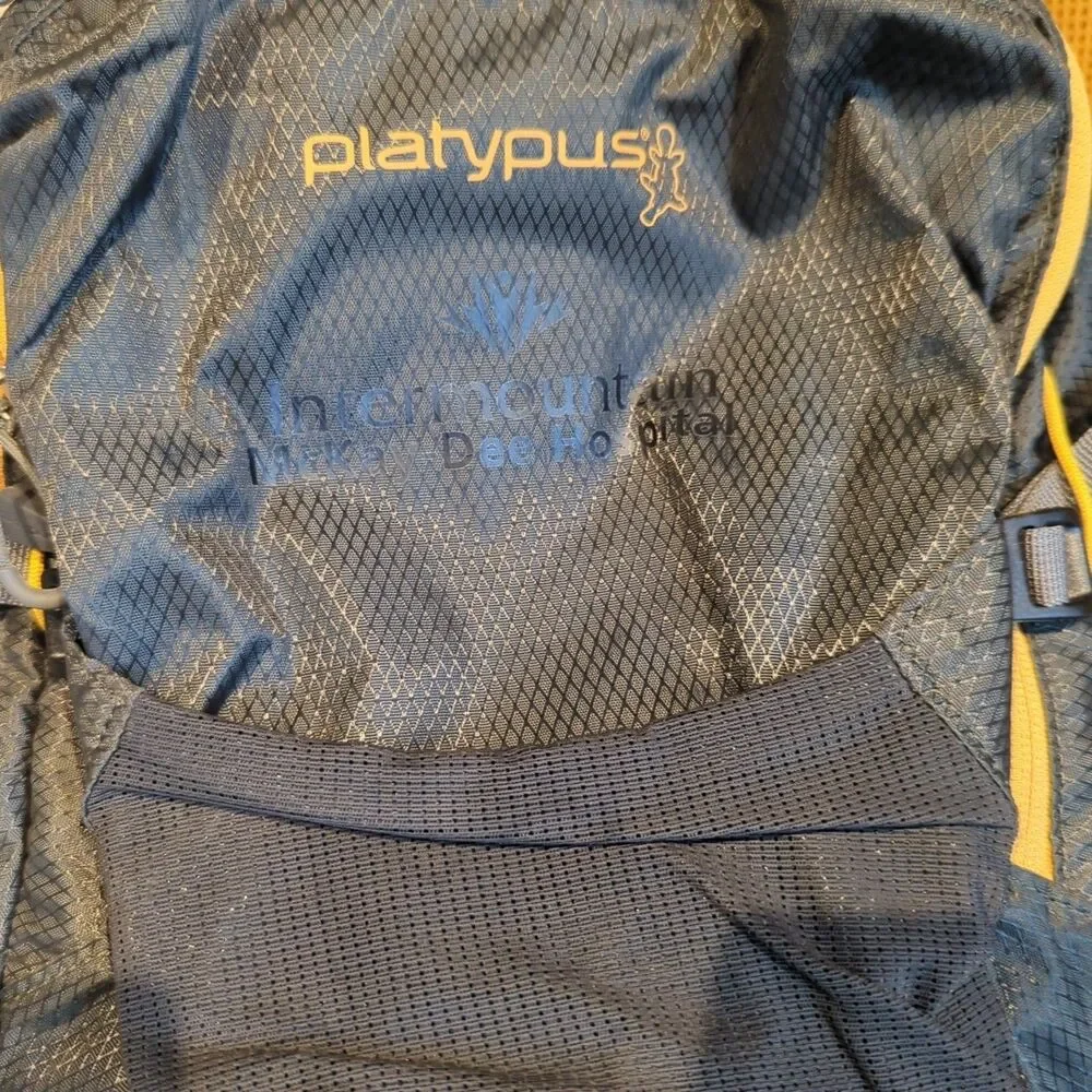Platypus Duthie AM 12.0 Hydration Backpack Gray Yellow Hiking Running Outdoor